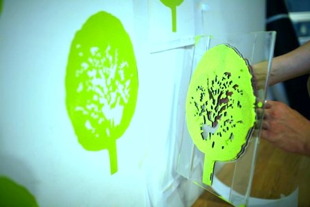 Рисунки на обоях своими руками простые способы